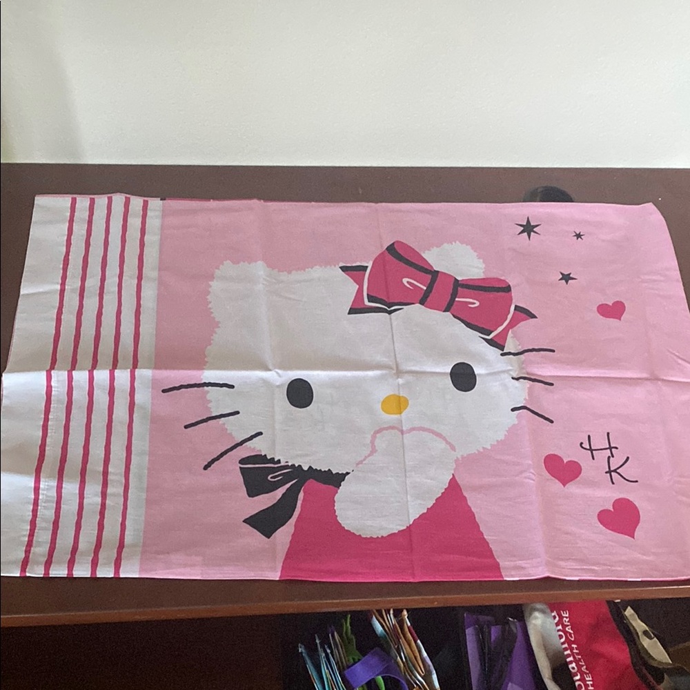 Hello Kitty Twin Sheet set
